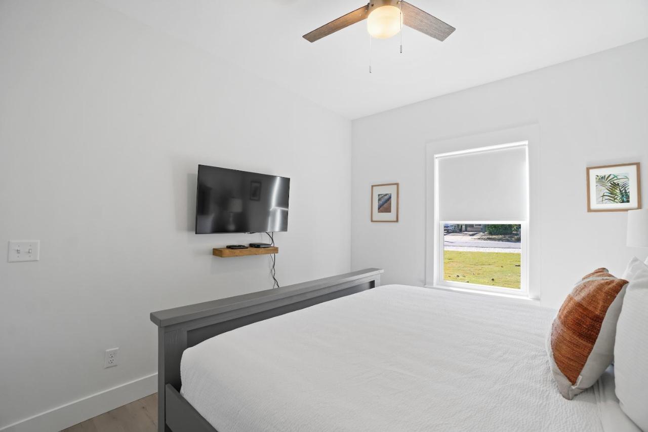 Holiday home House W/private Pool - The Sanderling *